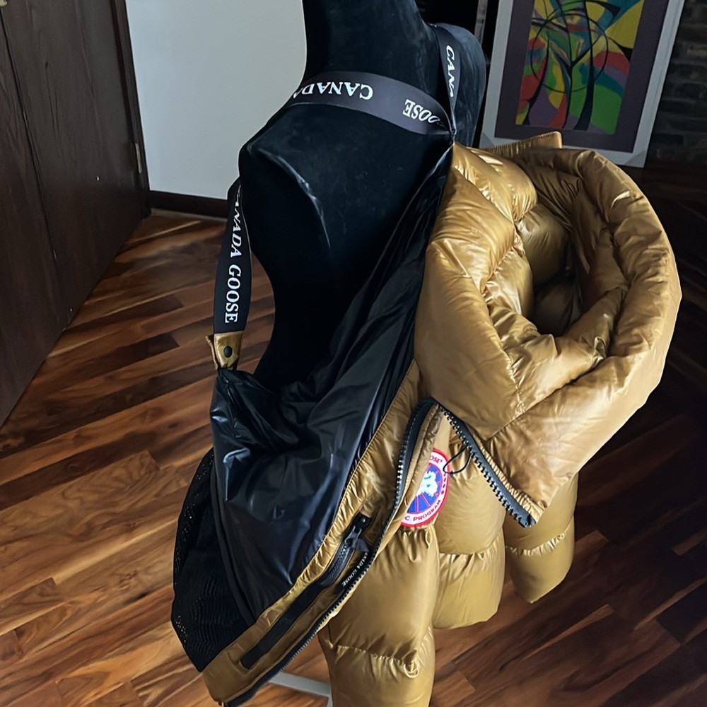 Canada Goose crofton power 750 fill puff jacket water resistant jacket, gold - Picture 11 of 16